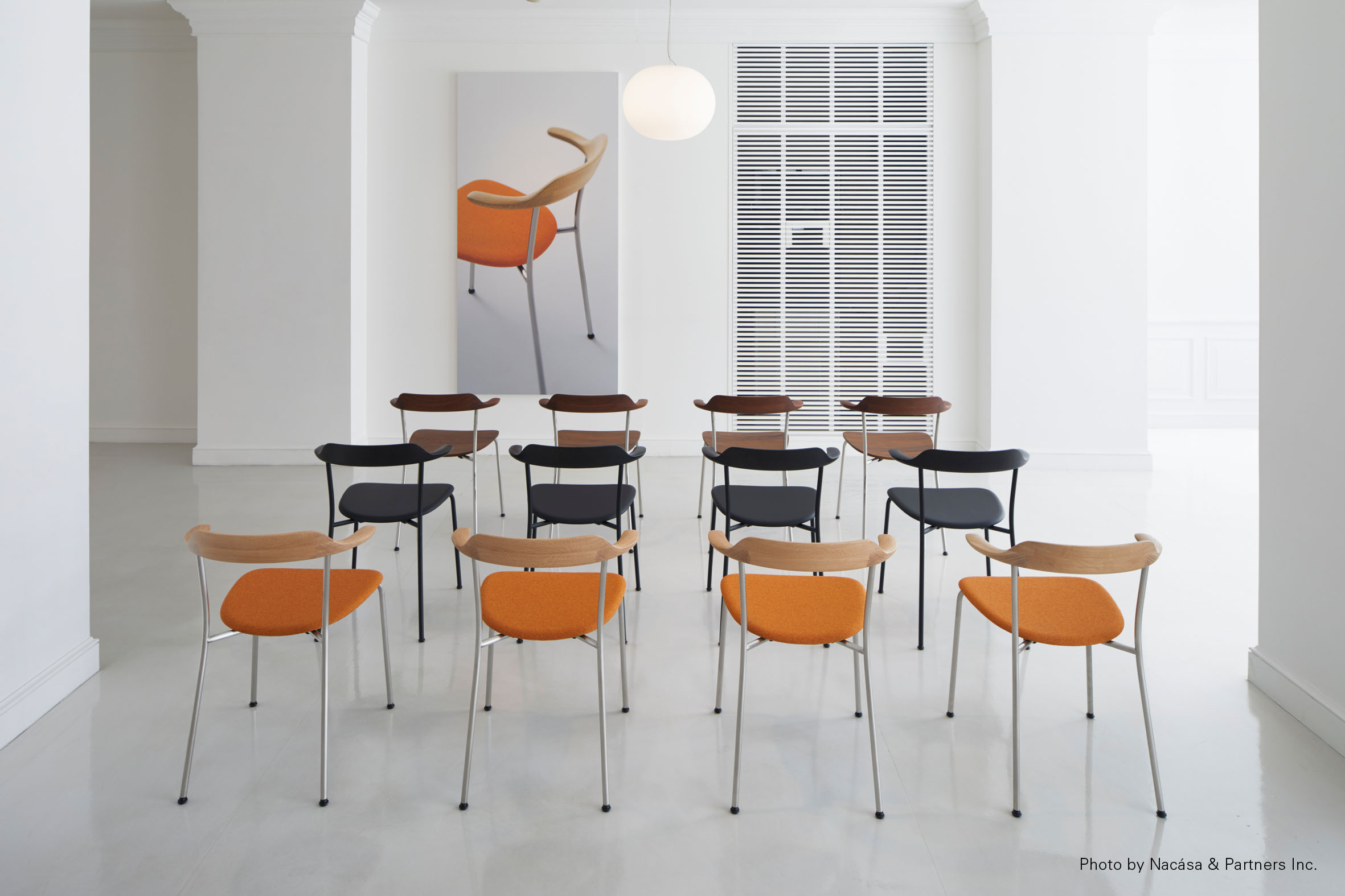 Hiroshima Armchair - Stackable, by Naoto Fukasawa - Maruni