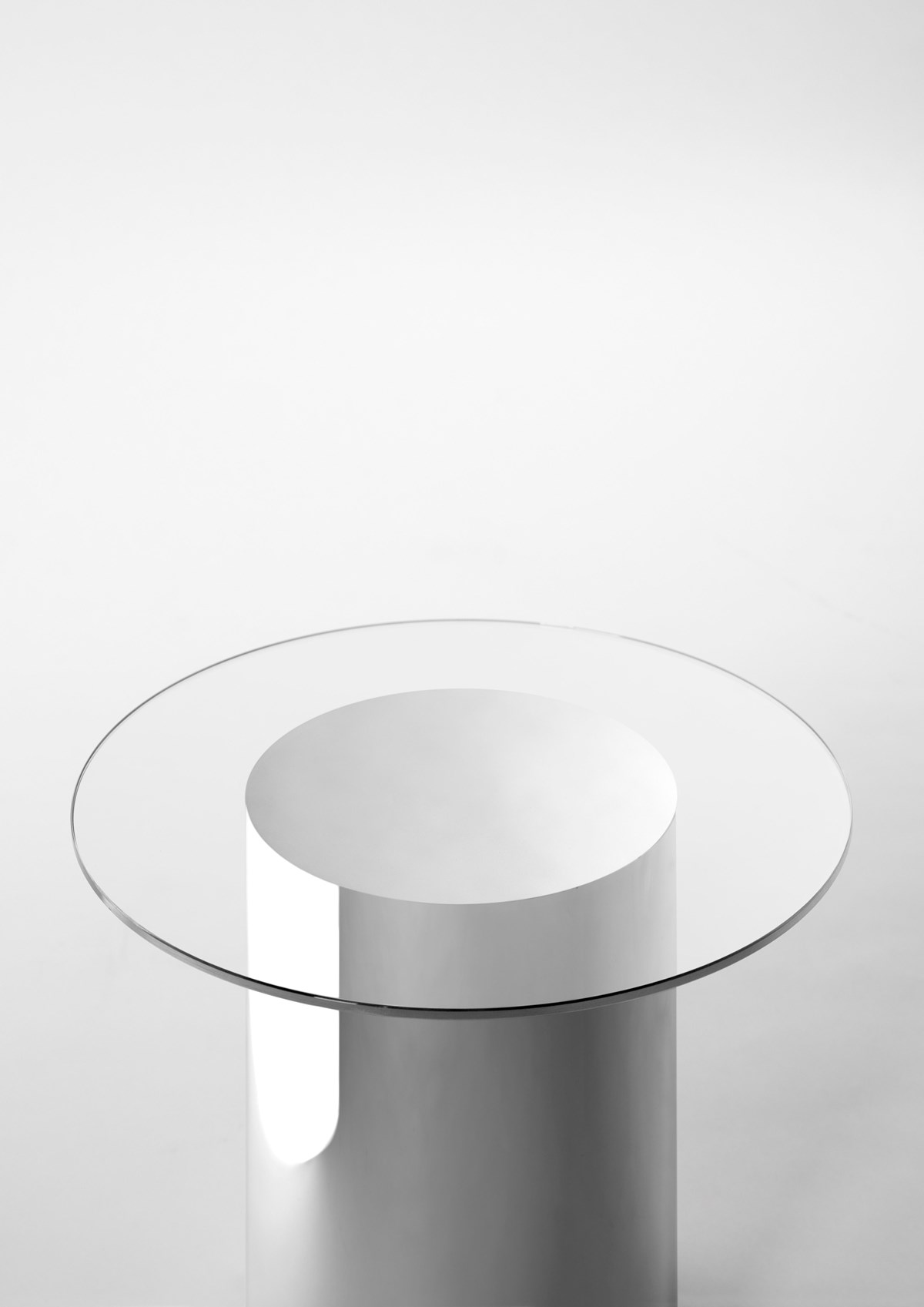 Glass Table Detalle Fondo Gris Bf4ab79f40