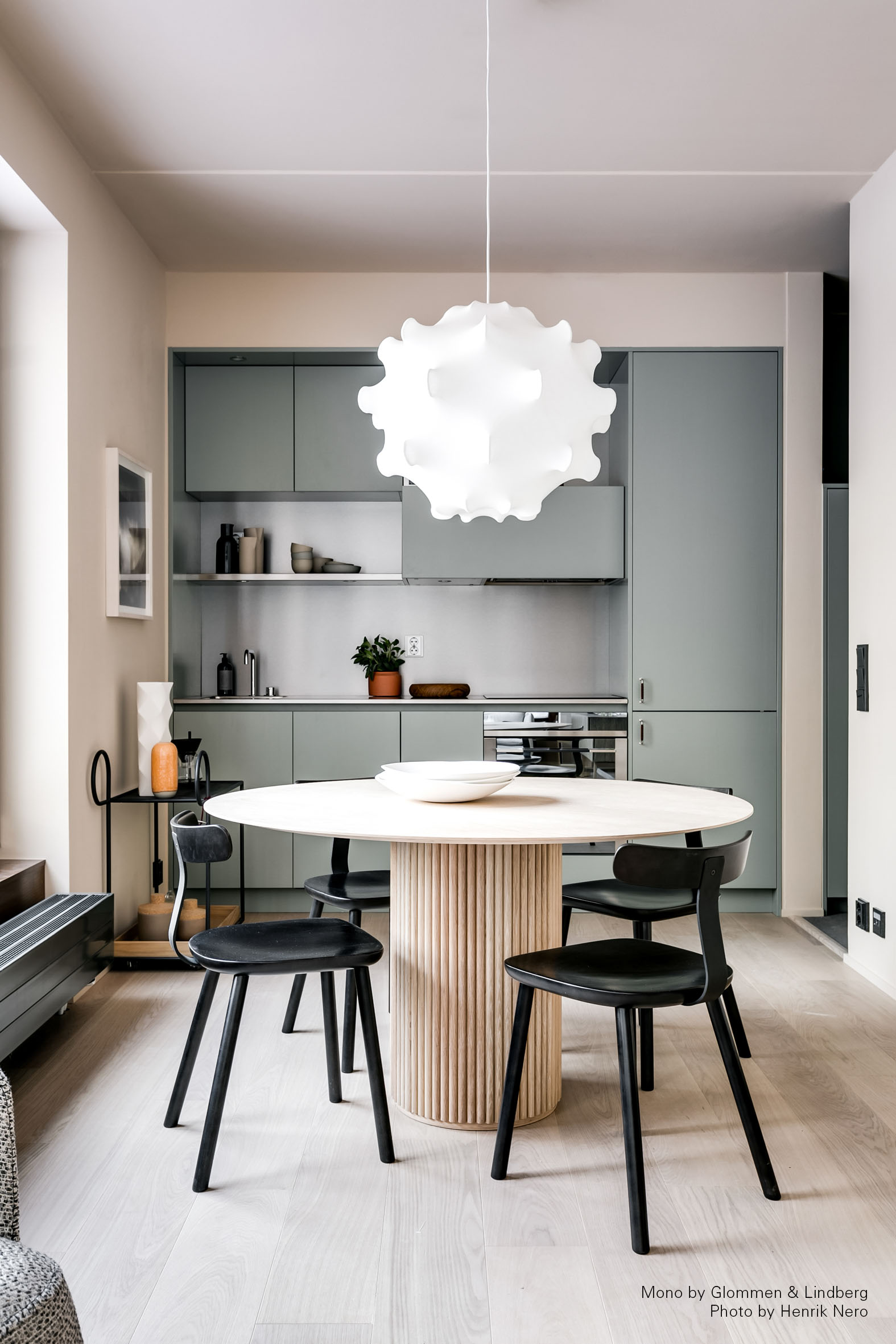 T-Chair, by Jasper Morrison - Maruni | Matisse - Interior Showroom