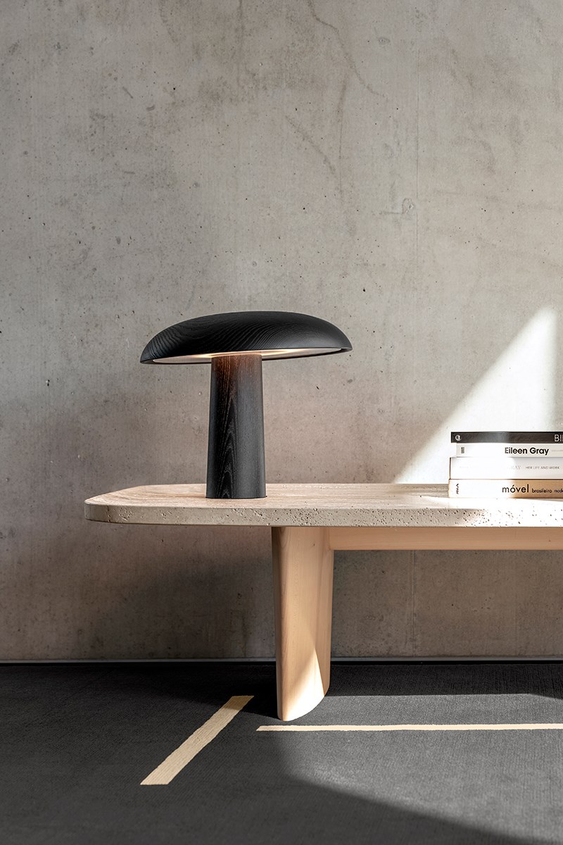 Classicon Monolith Rug Materia Coffee Table Forma Table Lamp Black Vt Photo Breidtlr