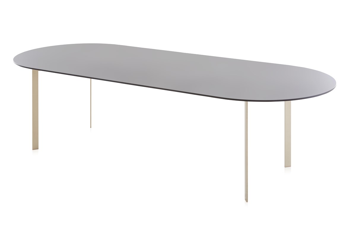 Solanas Dining Table Gold 1