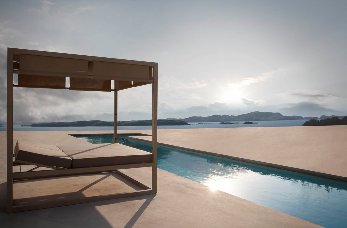 Daybed Elevated Sand Ambience Image 1
